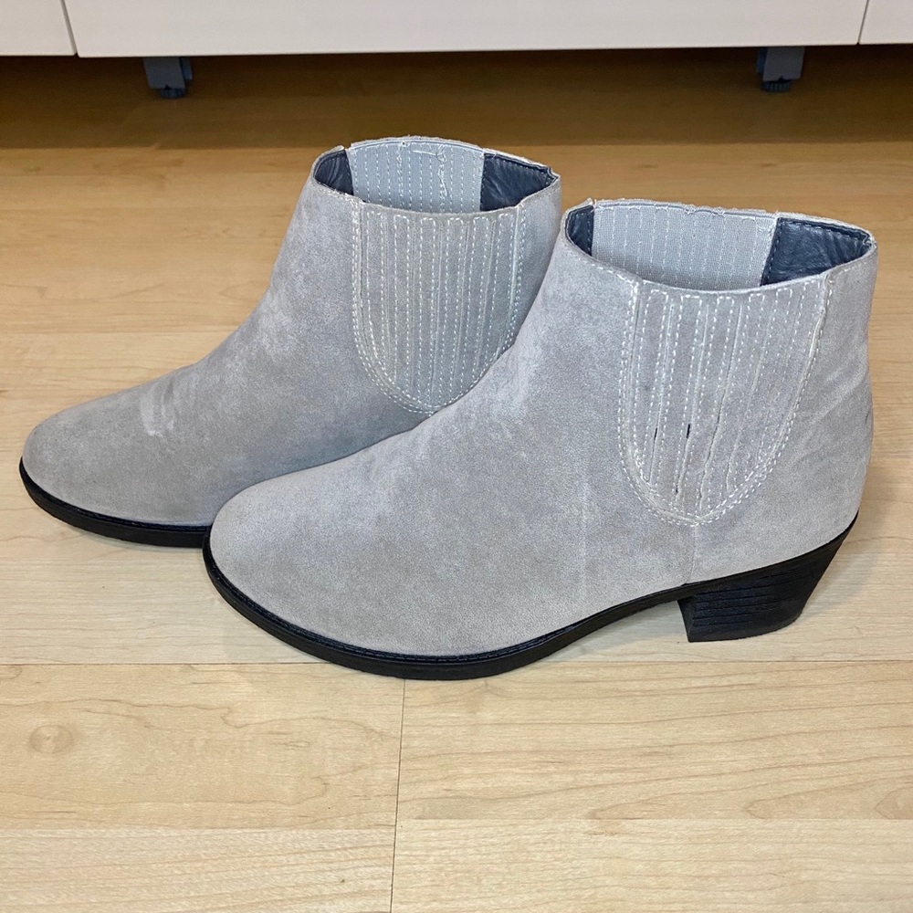 Wanted Gray Ankle Booties